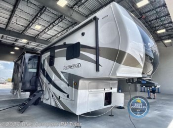 New 2022 CrossRoads Redwood 3401RL available in Tyler, Texas