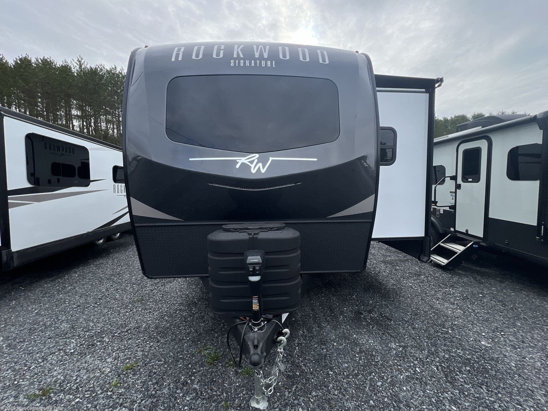 New 2025 Forest River Rockwood Signature 8265KBS available in Tyler, Texas