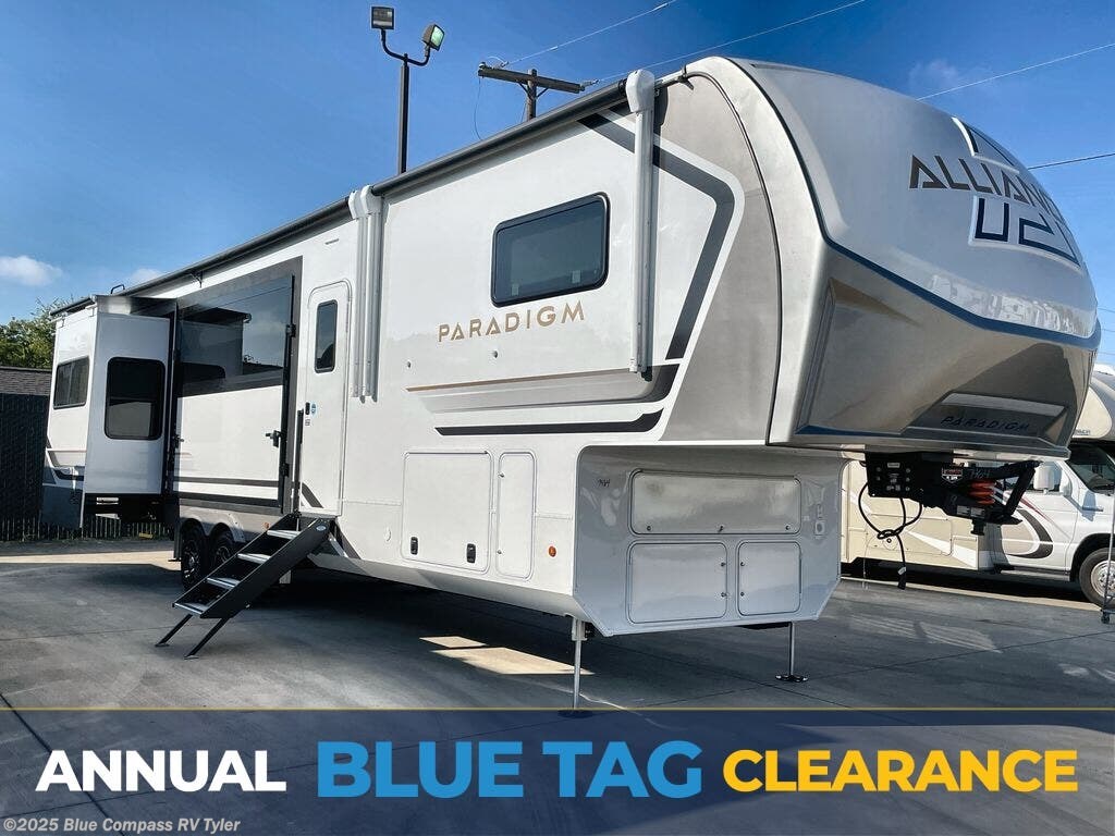 New 2026 Alliance RV Paradigm 388SP available in Tyler, Texas