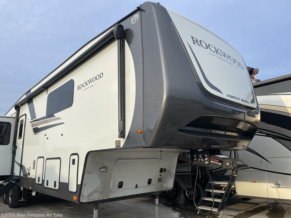 New 2026 Forest River Rockwood Signature 401SFB available in Tyler, Texas