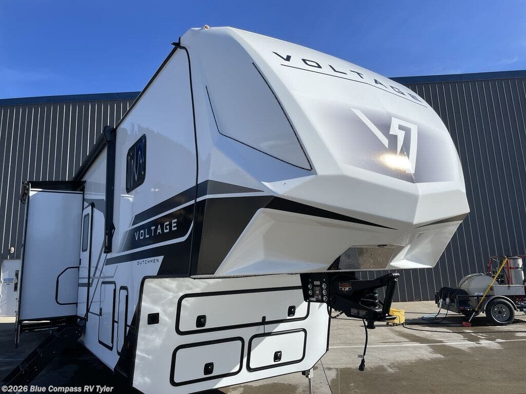 New 2026 Dutchmen Voltage V-Series 4250 available in Tyler, Texas