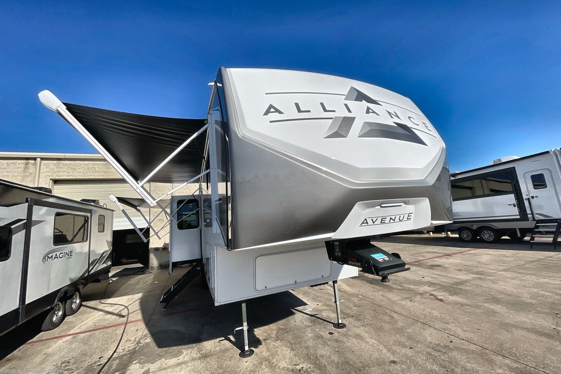 New 2026 Alliance RV Avenue 32RLS available in Tyler, Texas