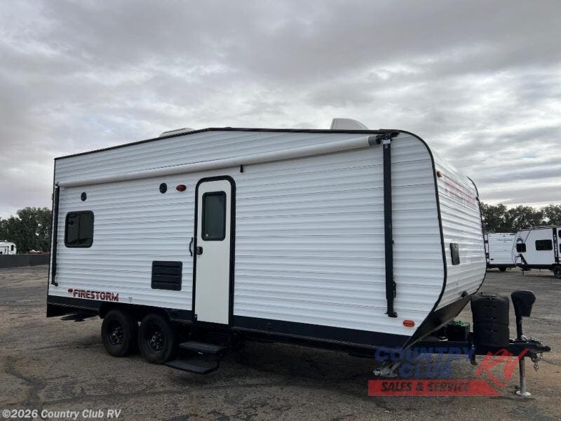 Used 2017  Miscellaneous  MAN CAVE RV FIRESTORM TH20  by Miscellaneous from Country Club RV in Yuma, AZ