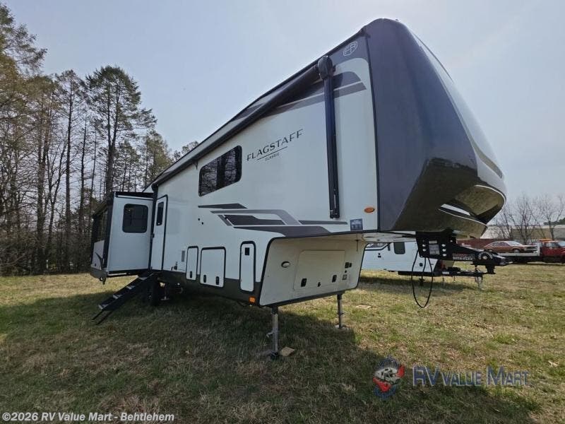 New 2026 Forest River Flagstaff Classic 401CFB available in Bath, Pennsylvania