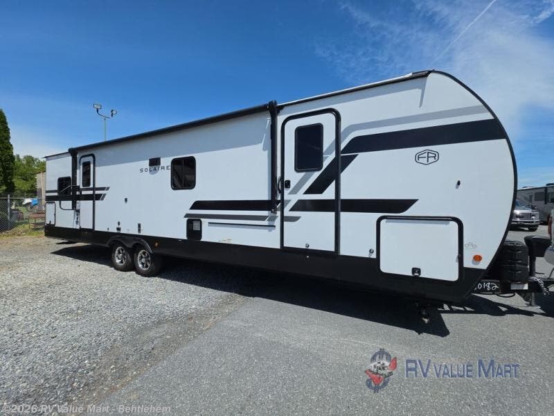 Used 2025 Palomino Solaire 3150TBSS available in Bath, Pennsylvania