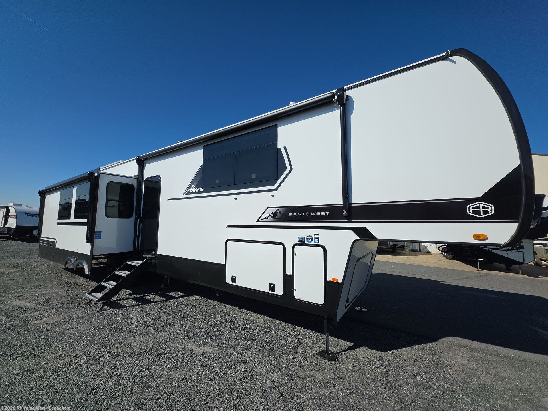New 2026 East to West Ahara 395FB available in Bath, Pennsylvania