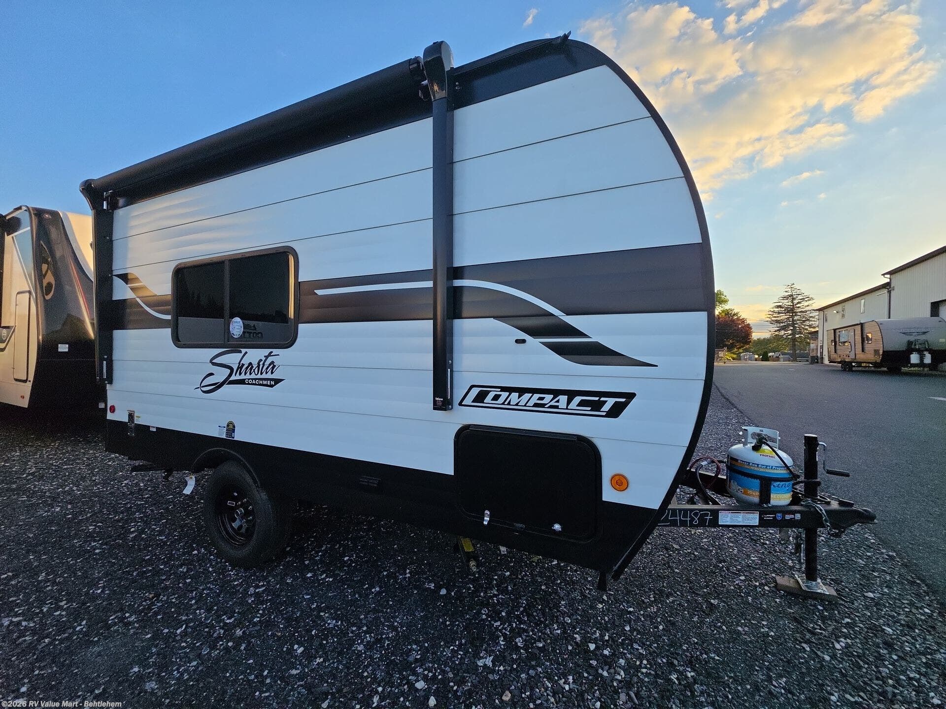 New 2026 Shasta Compact 16BH available in Bath, Pennsylvania
