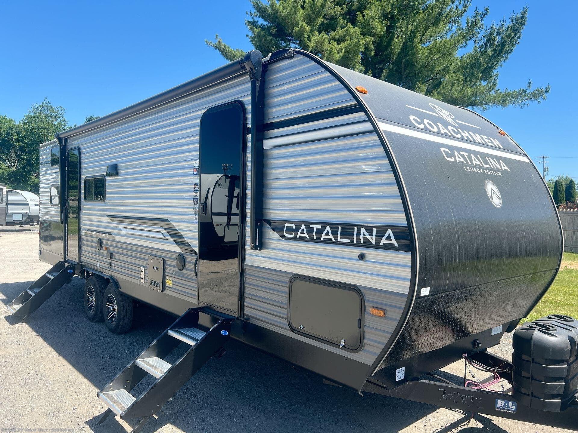 New 2026 Coachmen Catalina Legacy Edition 263BHSCK available in Bath, Pennsylvania
