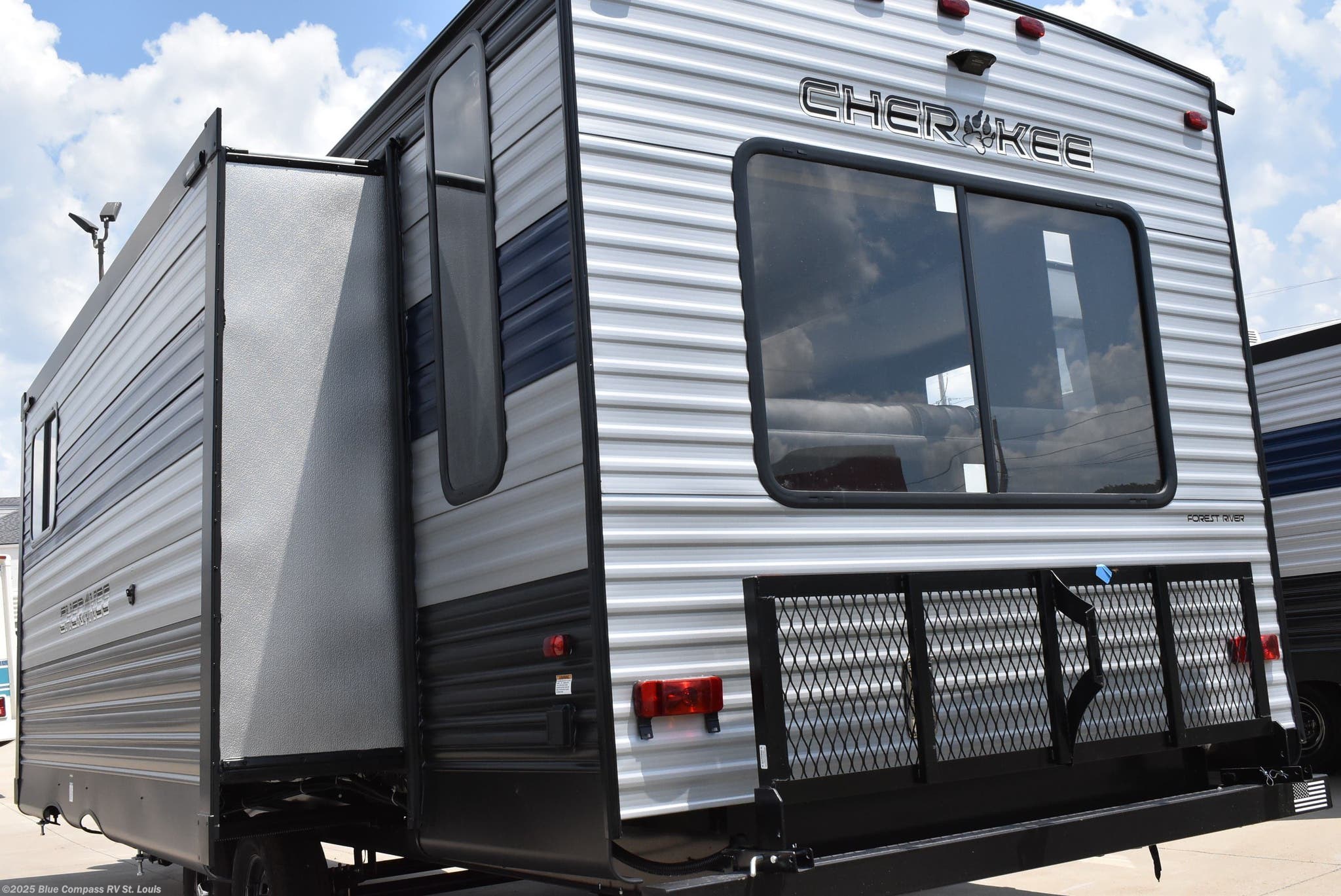 2019 Crossroads Redwood 3901mb Eureka Mo 11450 For Sale Great Escapes Rv Center