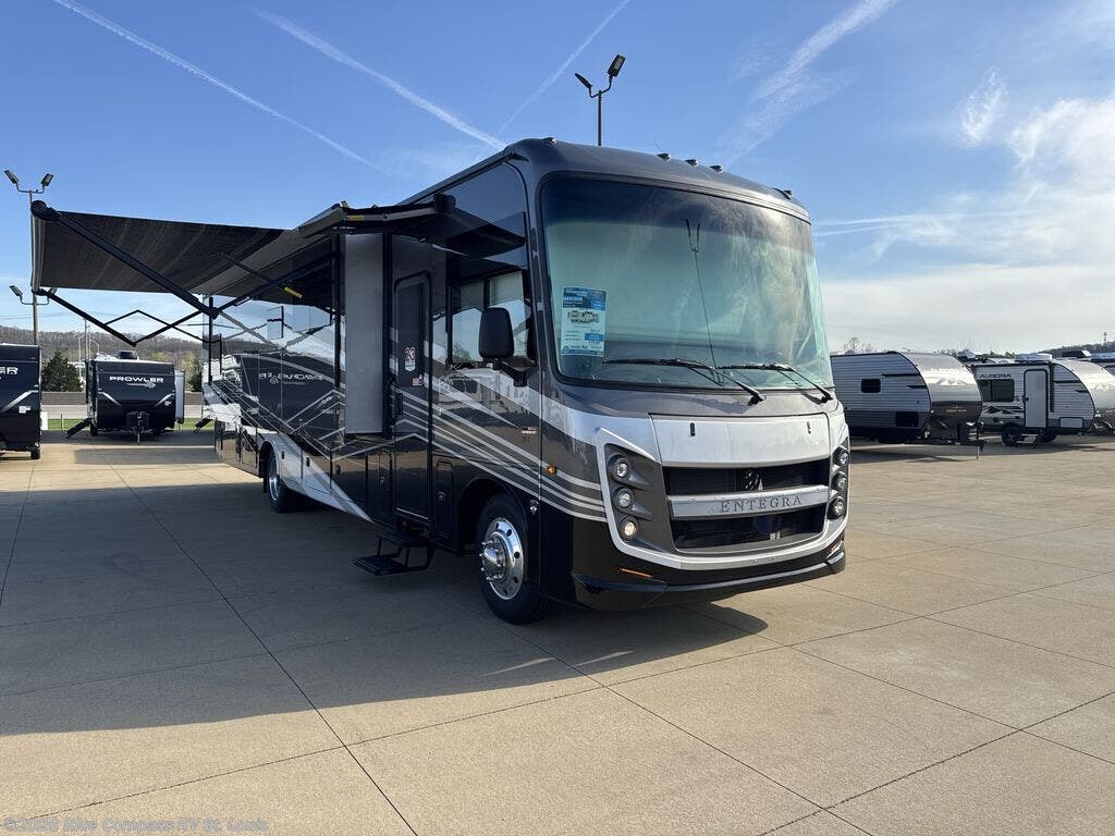 New 2026 Entegra Coach Vision XL 36C available in Eureka, Missouri