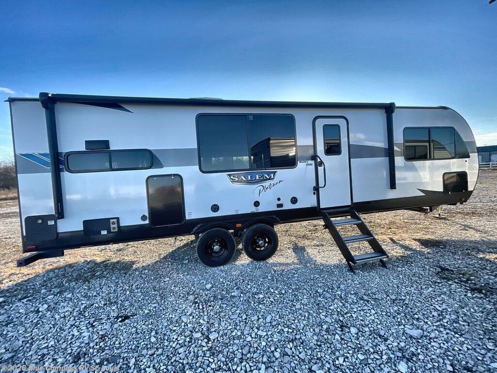 Used 2024 Forest River Salem 27RKX available in Eureka, Missouri