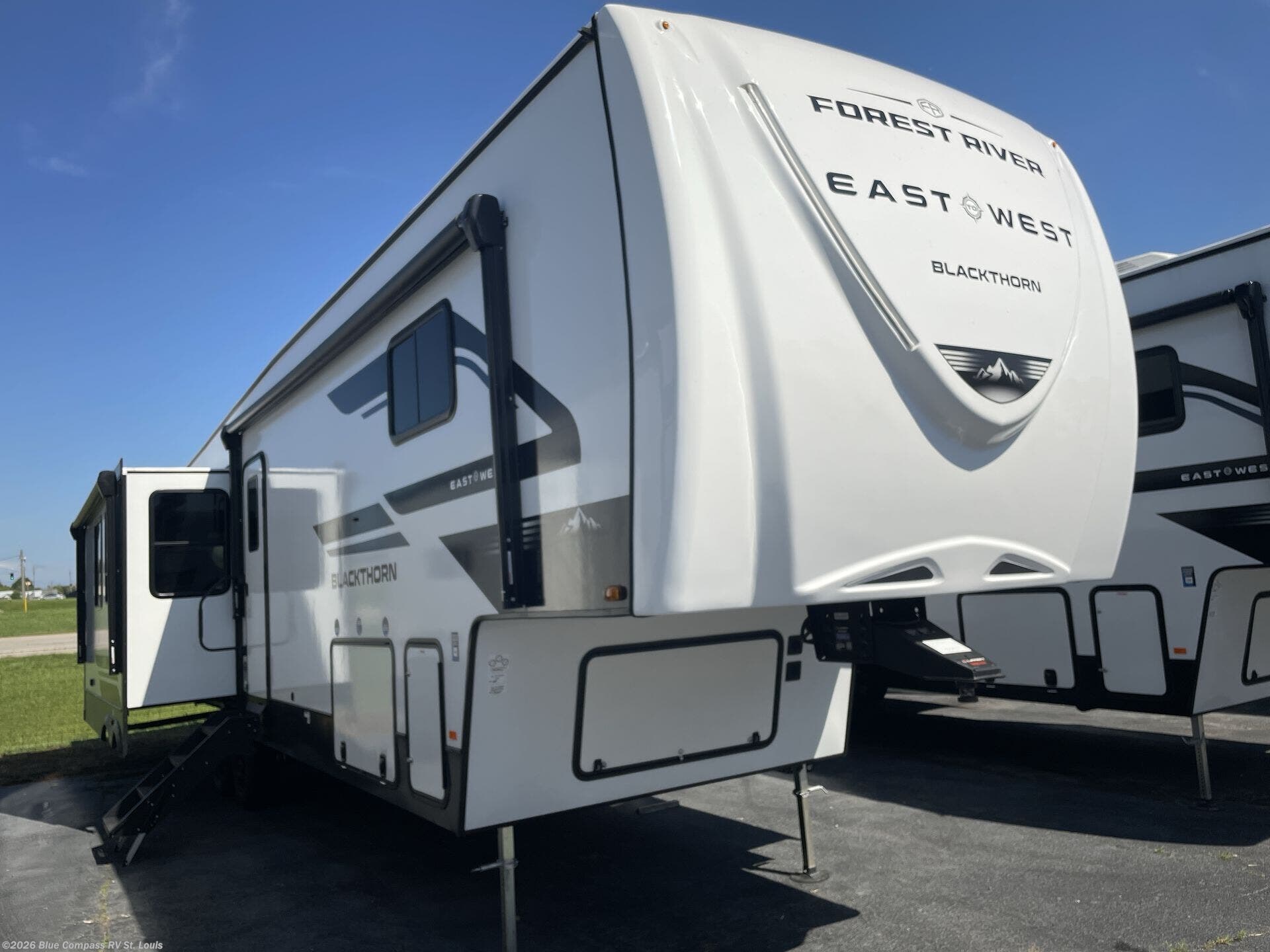 New 2027 East to West Blackthorn 3750LK available in Eureka, Missouri