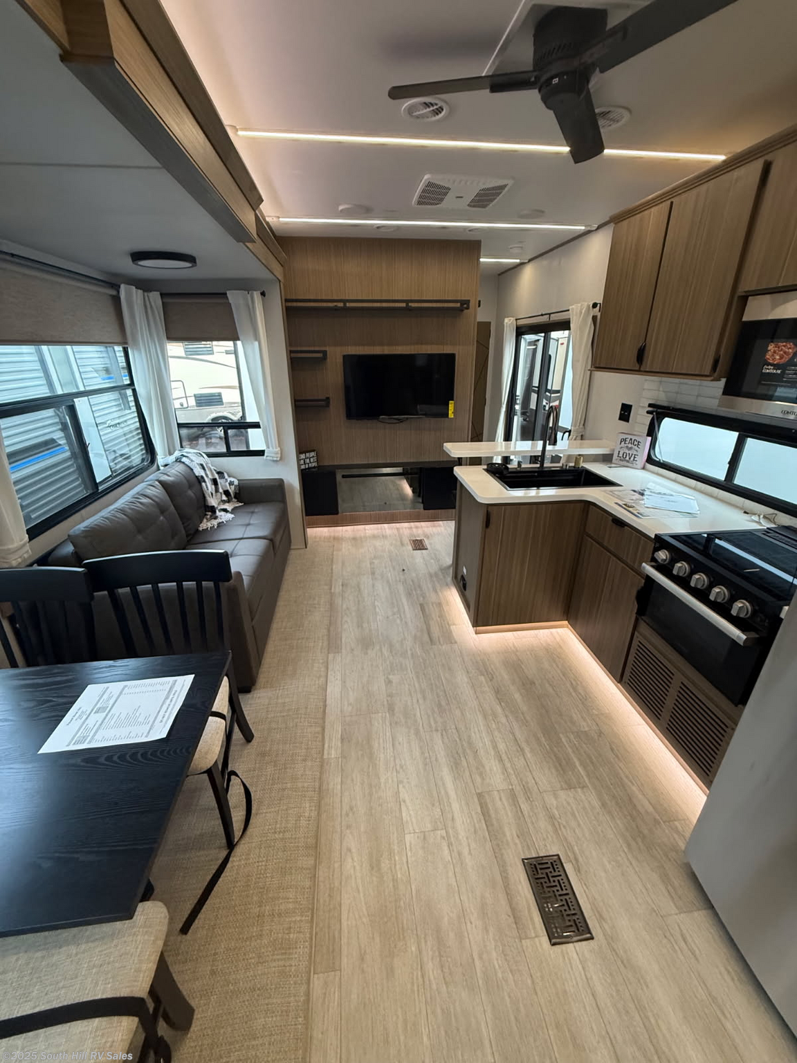 New 2025 Forest River Salem Villa 42DMS available in Yelm, Washington