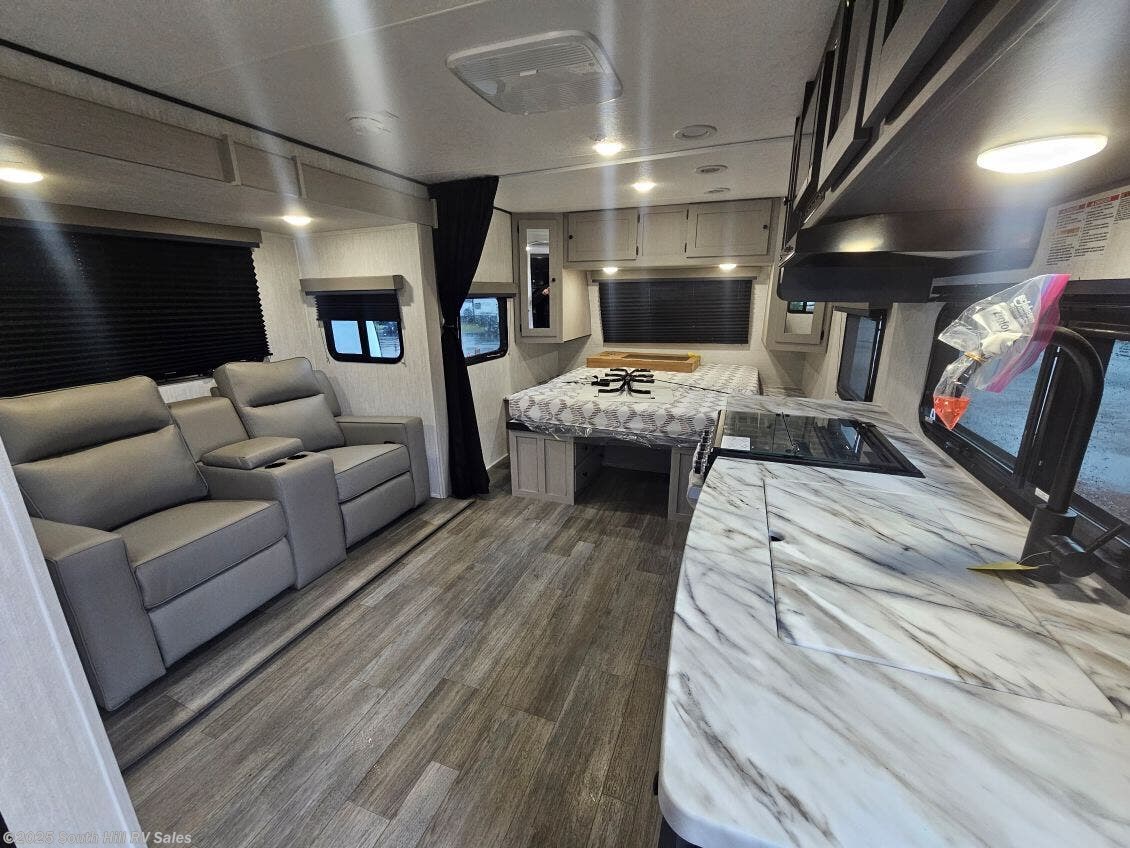New 2025 Coachmen Apex Ultra-Lite 188RBST available in Yelm, Washington