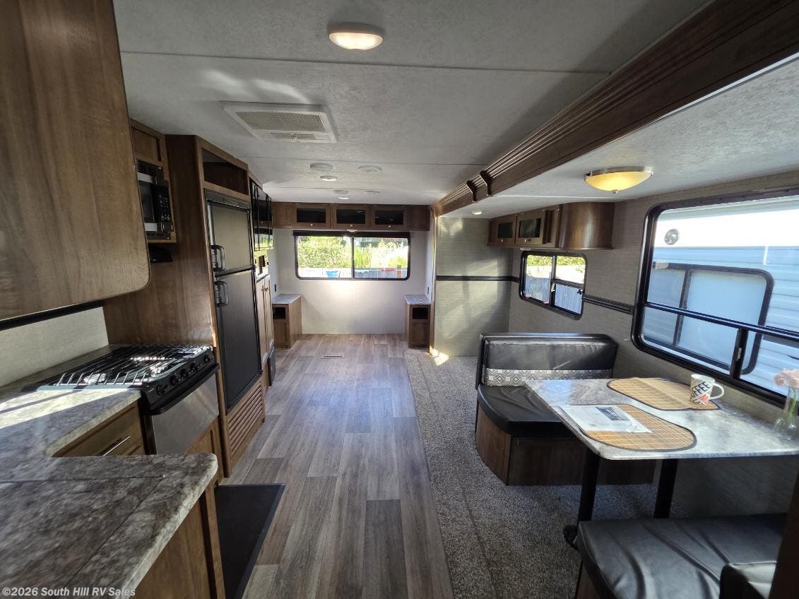 Used 2019  Dutchmen Aspen Trail 2860RL by Dutchmen from South Hill RV Sales in Yelm, WA
