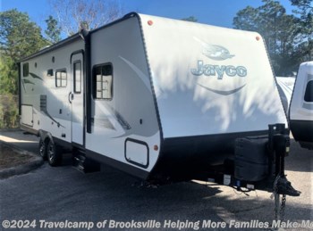 Used 2017 Jayco Jay Feather 25bh available in Brooksville, Florida