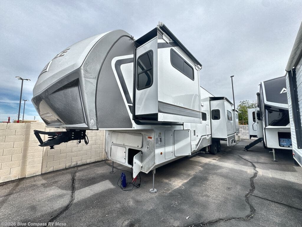 New 2026 Alliance RV Paradigm 395DS available in Mesa, Arizona