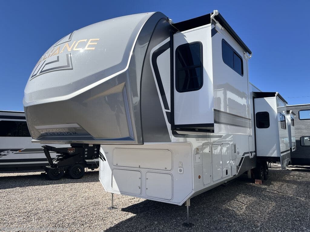 New 2026 Alliance RV Paradigm 395DS available in Mesa, Arizona