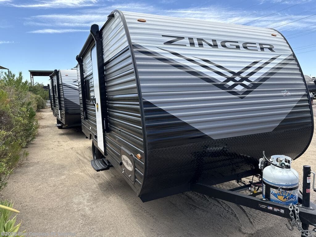 New 2026 CrossRoads Zinger Lite 18RB available in Surprise, Arizona