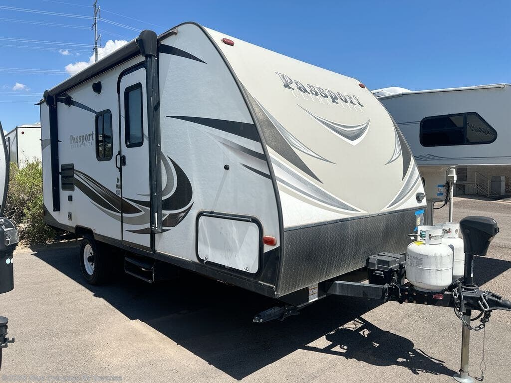 Used 2018 Keystone Passport 175BH available in Surprise, Arizona