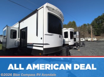 New 2027 CrossRoads Hampton 388FKL available in Avondale, Arizona
