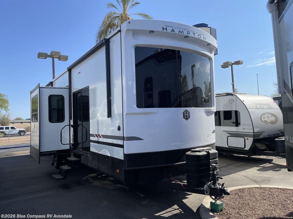 New 2027 CrossRoads Hampton 388FKL available in Avondale, Arizona