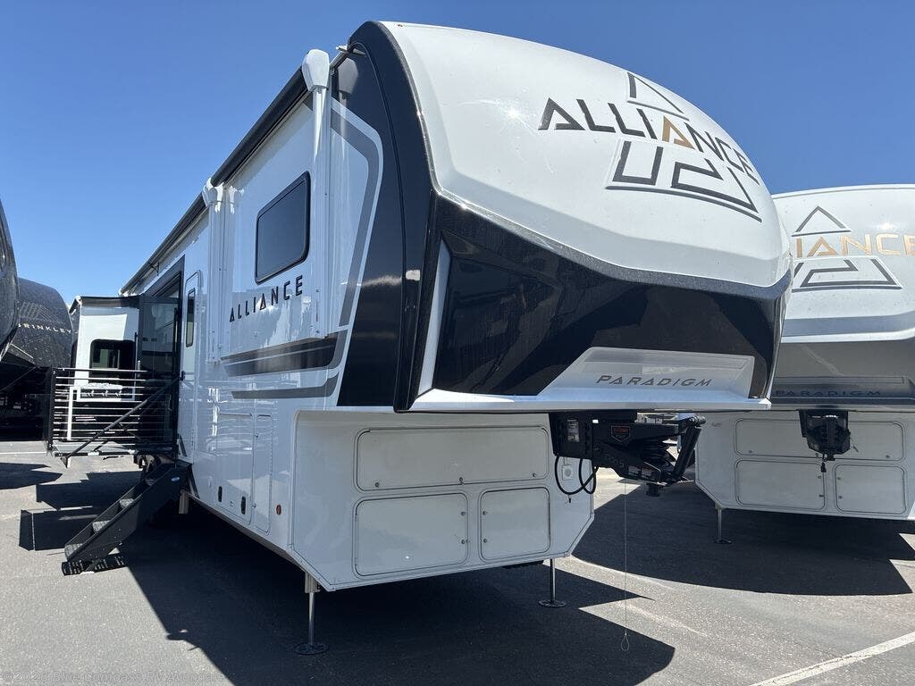 New 2027 Alliance RV Paradigm 388SP available in Avondale, Arizona