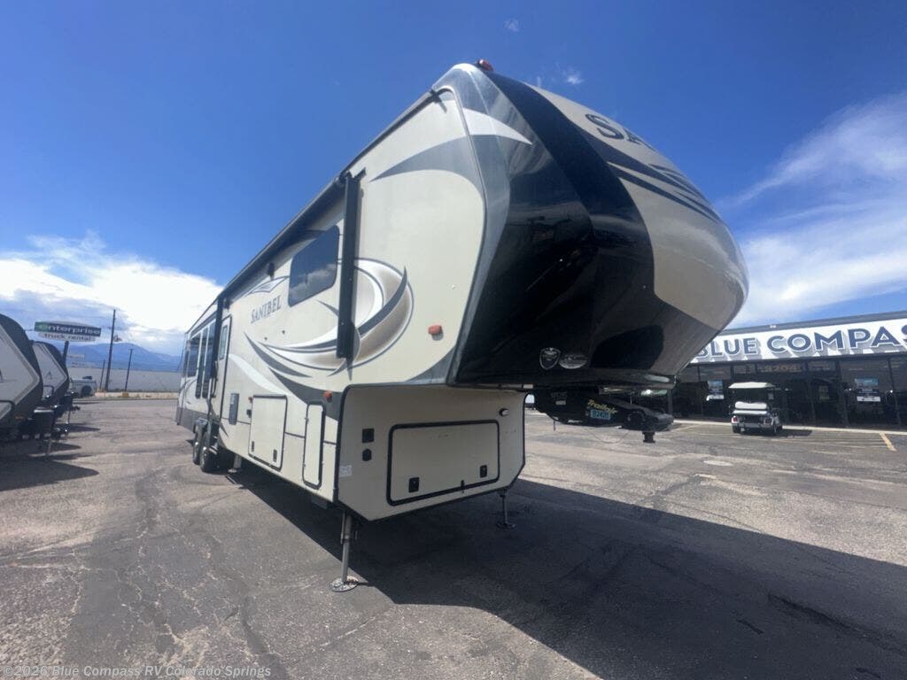 Used 2018  Forest River Sanibel 3650 by Forest River from Blue Compass RV Colorado Springs in Colorado Springs, CO