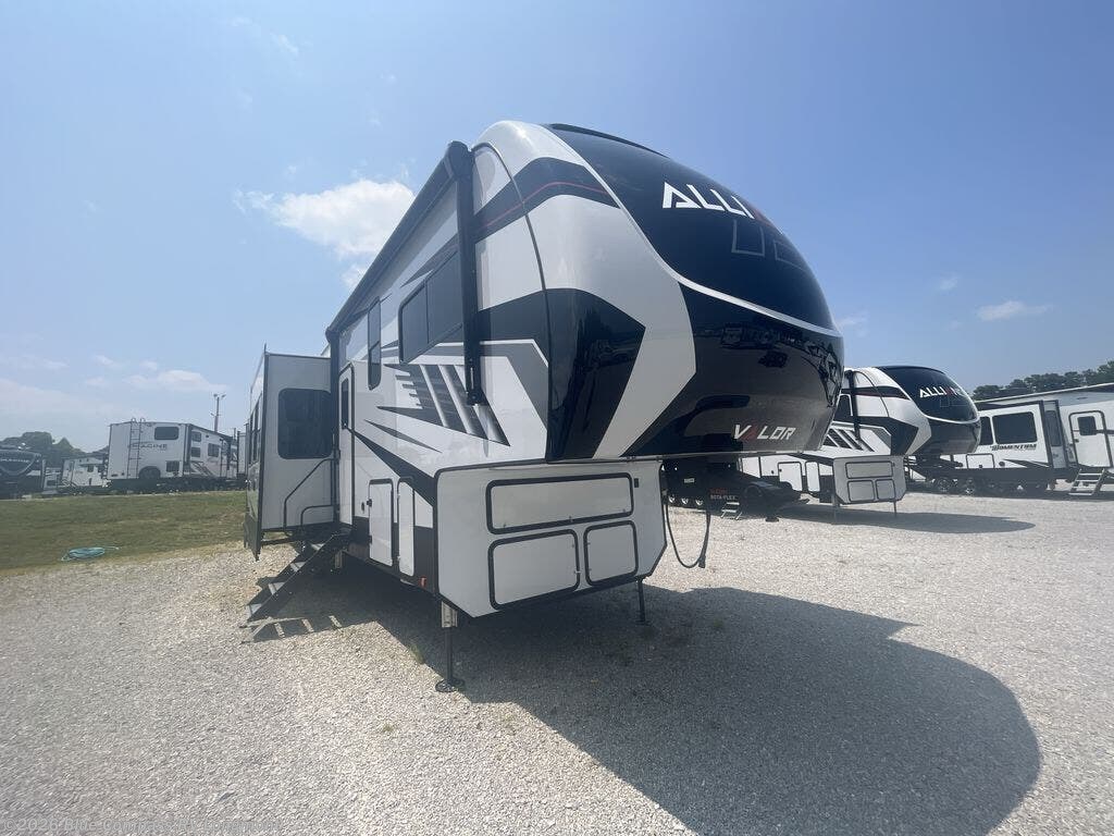 New 2026 Alliance RV Valor 36V11 available in Longmont, Colorado