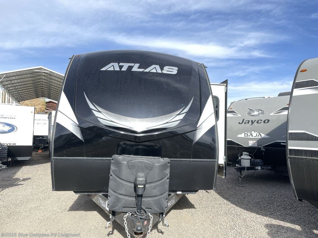 Used 2022 Dutchmen Atlas 3302RL available in Longmont, Colorado