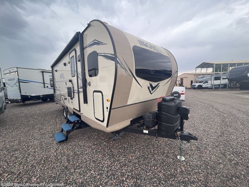 Used 2019 Forest River Flagstaff Micro Lite 25FKS available in Longmont, Colorado