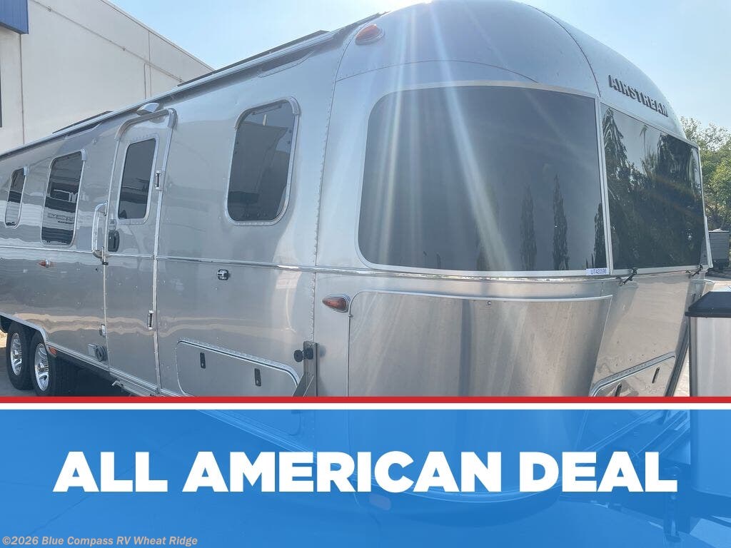 Used 2024 Airstream Classic 33FB available in Wheat Ridge, Colorado