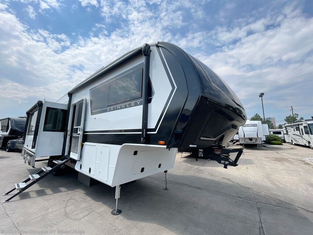New 2027 Brinkley RV Model Z 3210 available in Wheat Ridge, Colorado