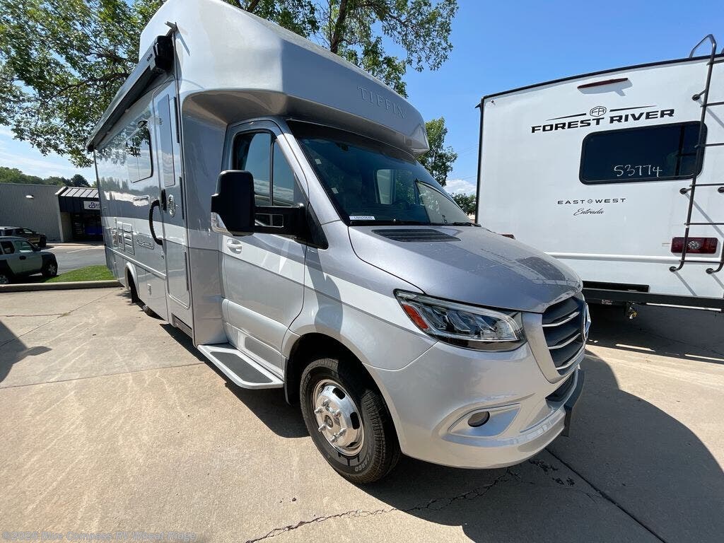 Used 2021 Tiffin Wayfarer 25 RW available in Wheat Ridge, Colorado