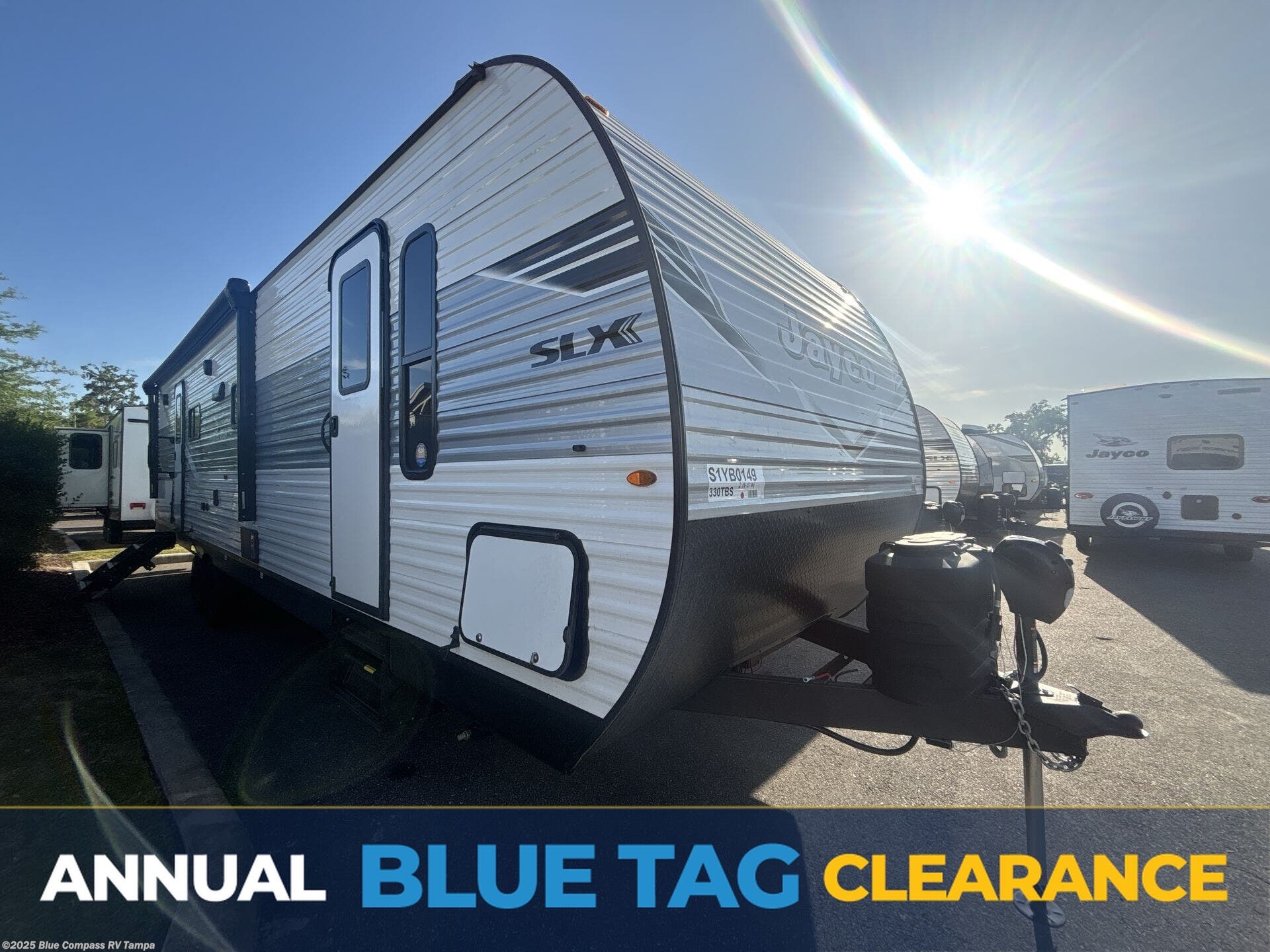 New 2025 Jayco Jay Flight SLX 330TBS available in Dover, Florida