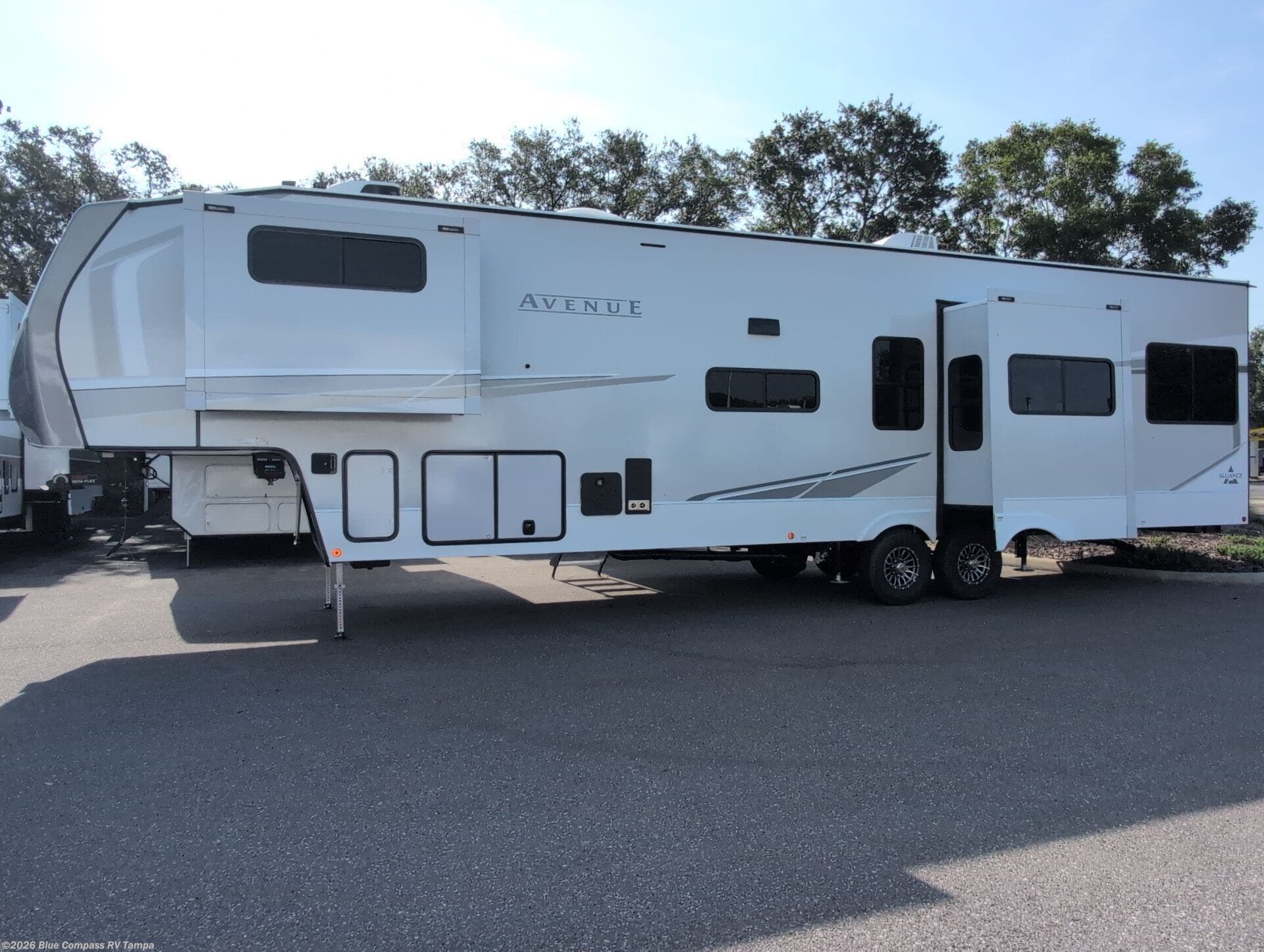 New 2025 Alliance RV Avenue 38DBL available in Dover, Florida