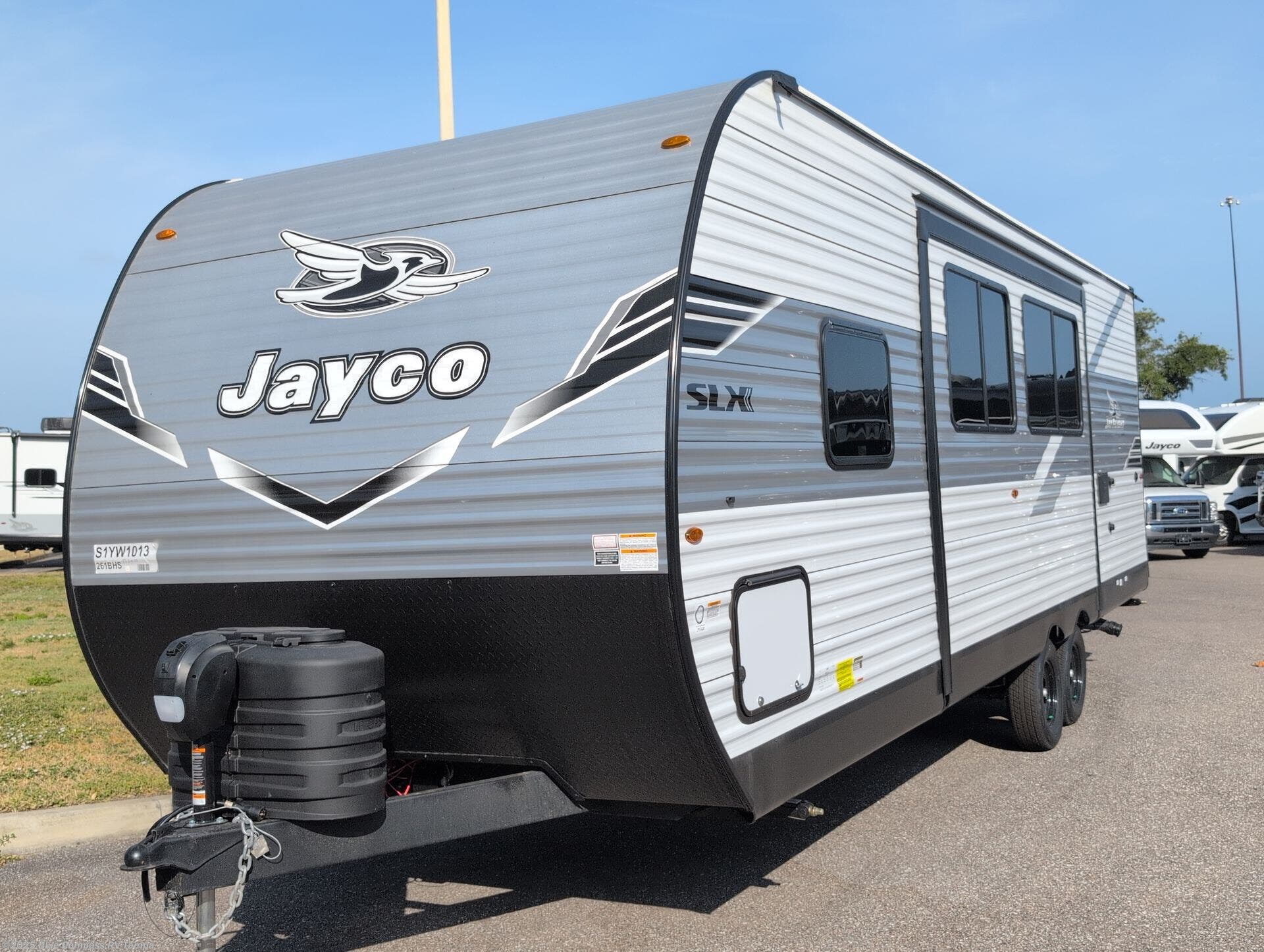 New 2025 Jayco Jay Flight SLX 261BHS available in Dover, Florida