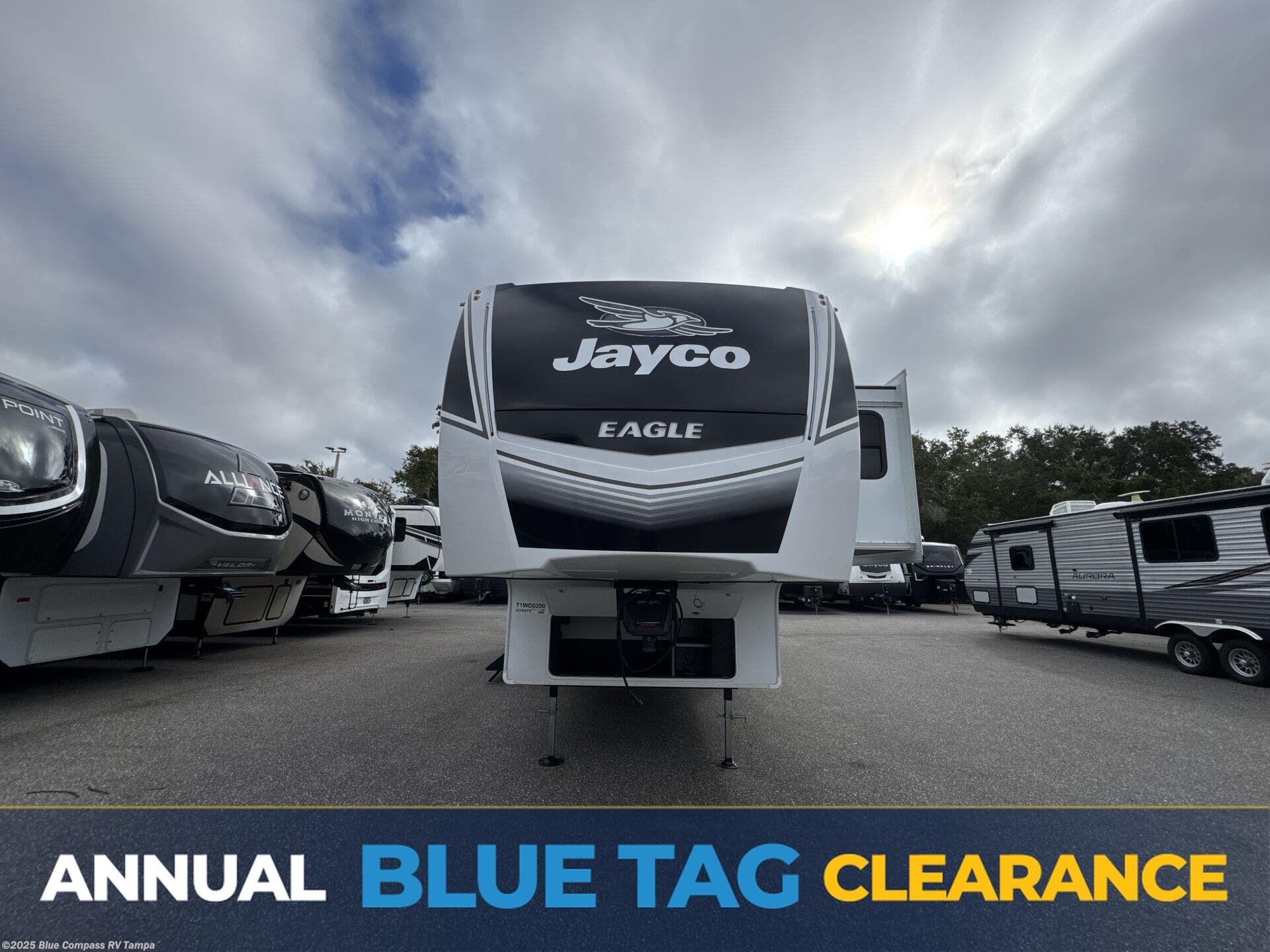 New 2026 Jayco Eagle 321RSTS available in Dover, Florida