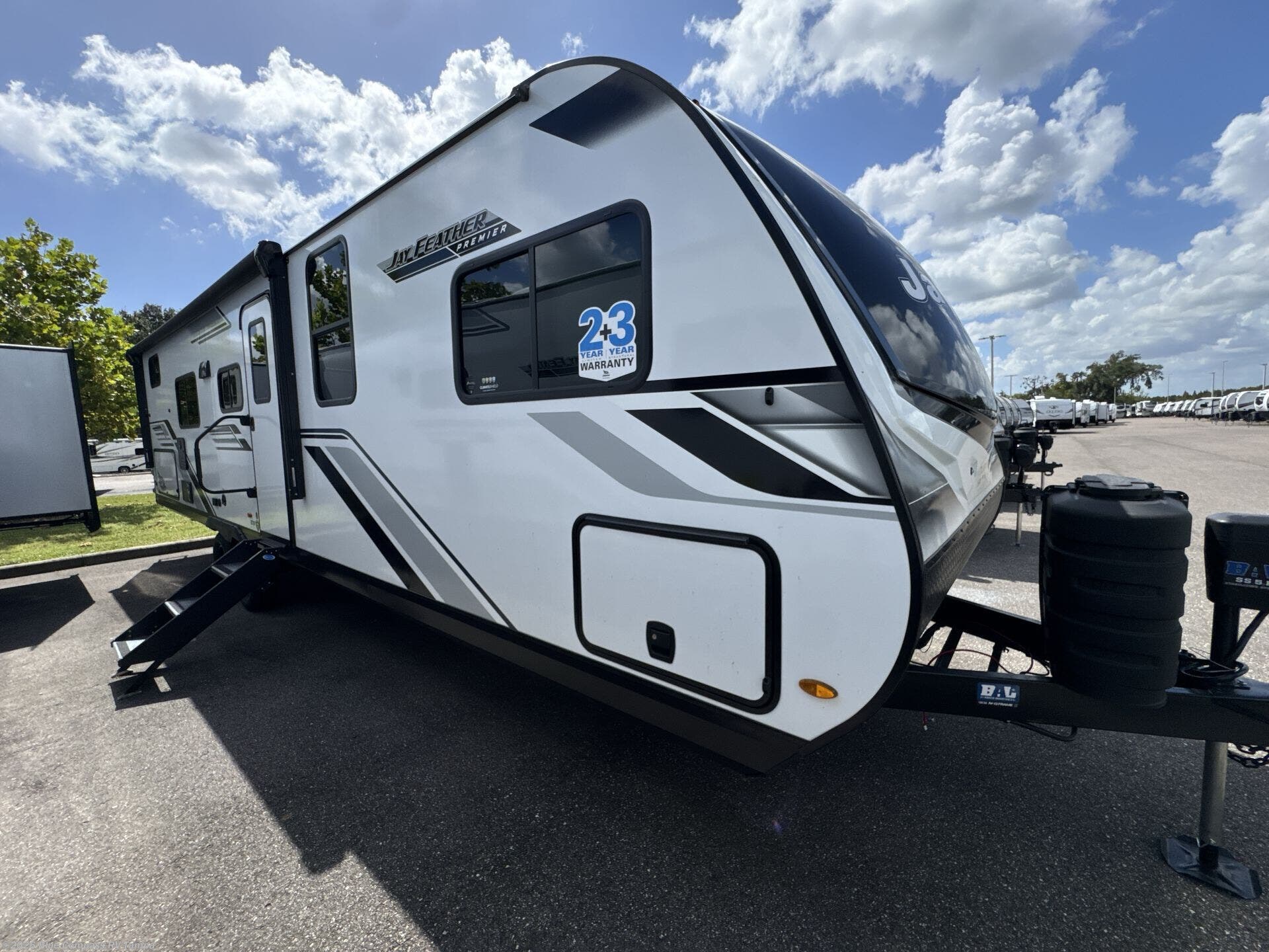 New 2026 Jayco Jay Feather 29QBH available in Dover, Florida