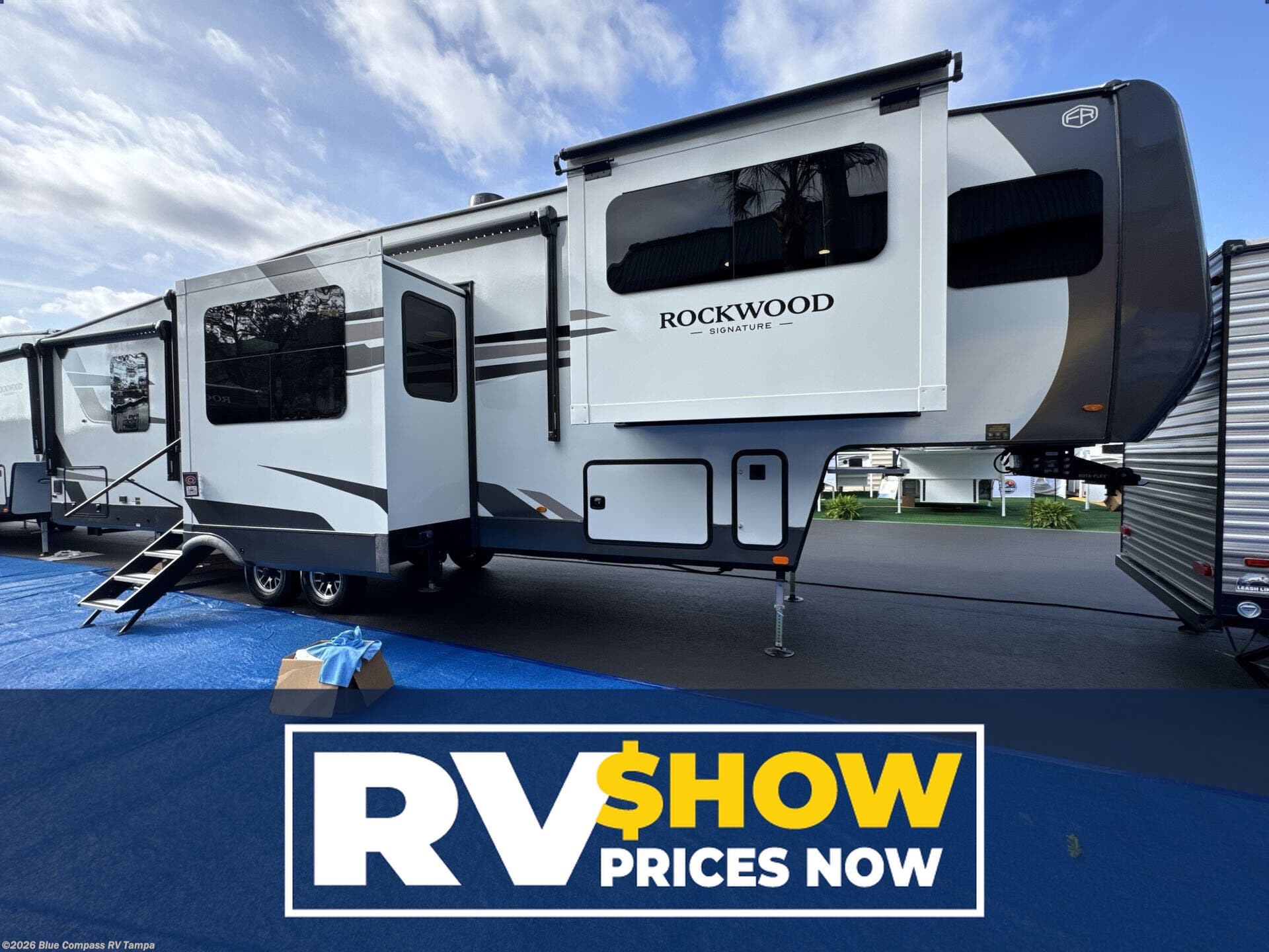 New 2026 Forest River Rockwood Signature 402SFL available in Dover, Florida