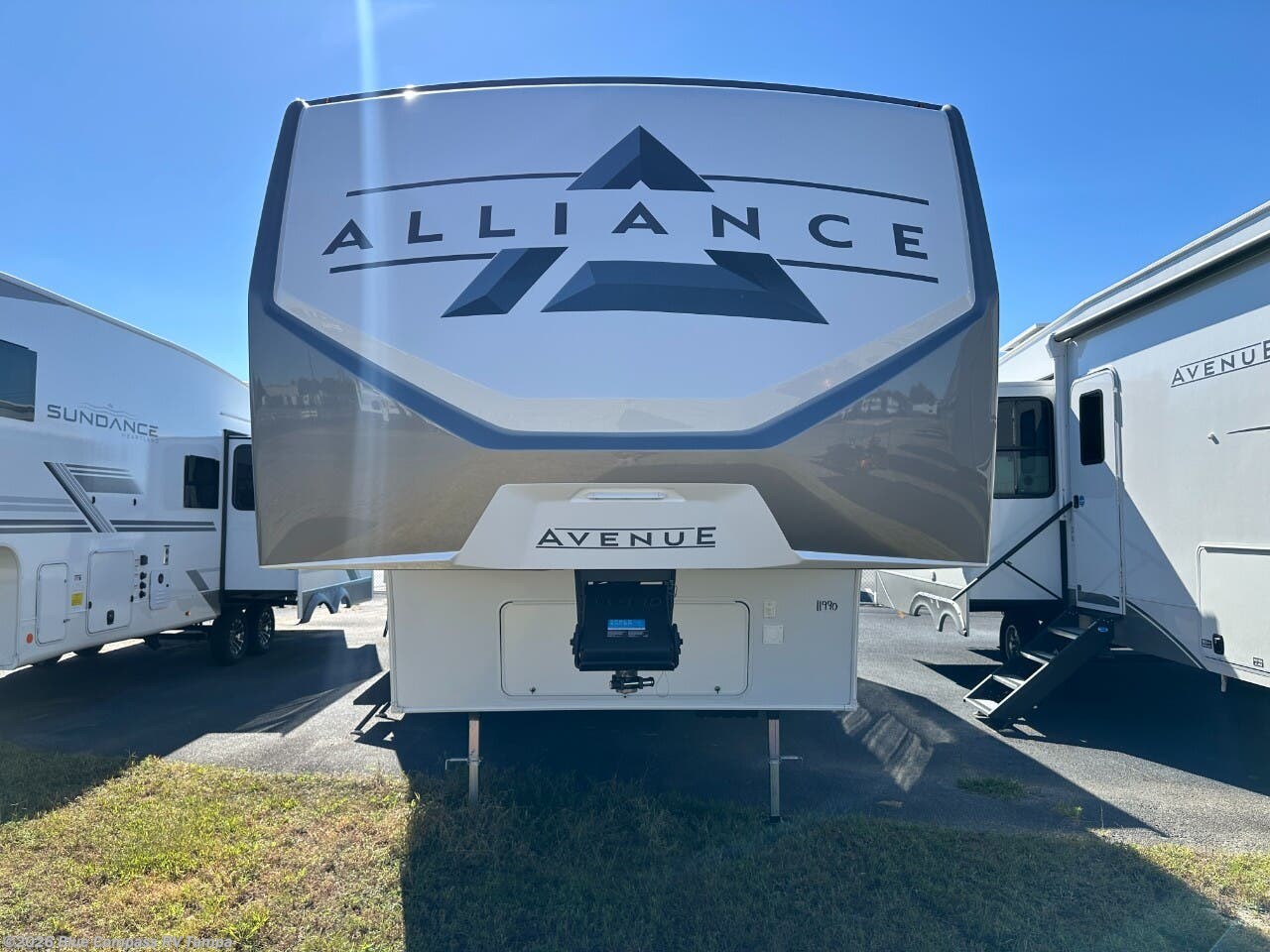 New 2026 Alliance RV Avenue All-Access 29RL available in Dover, Florida