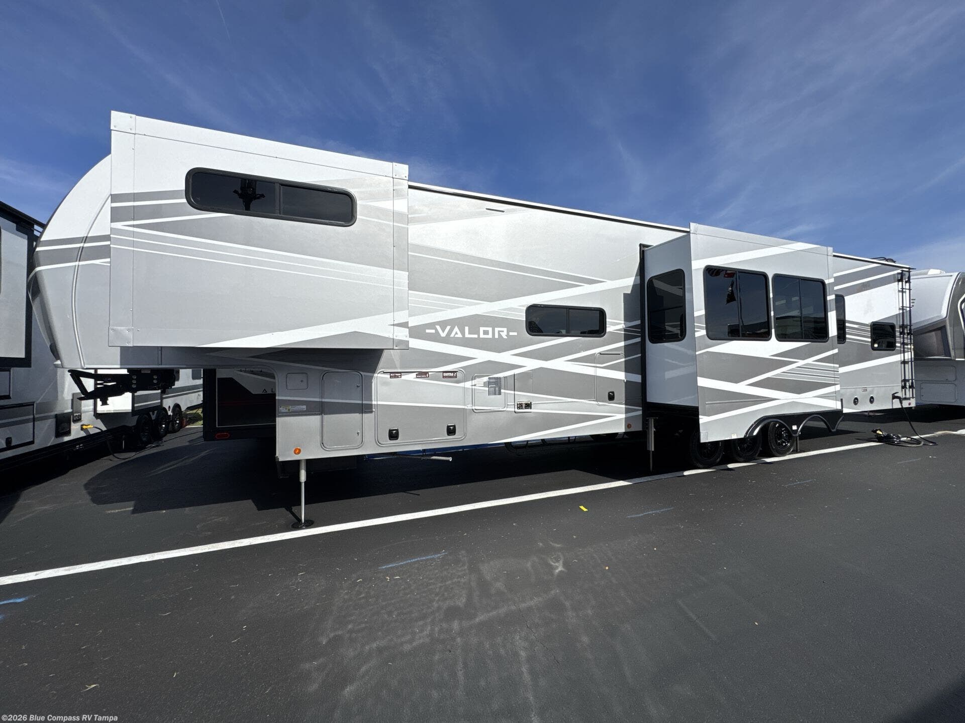 New 2026 Alliance RV Valor 44V14 available in Dover, Florida