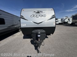 New 2026 Jayco Jay Flight SLX 210QB available in Dover, Florida
