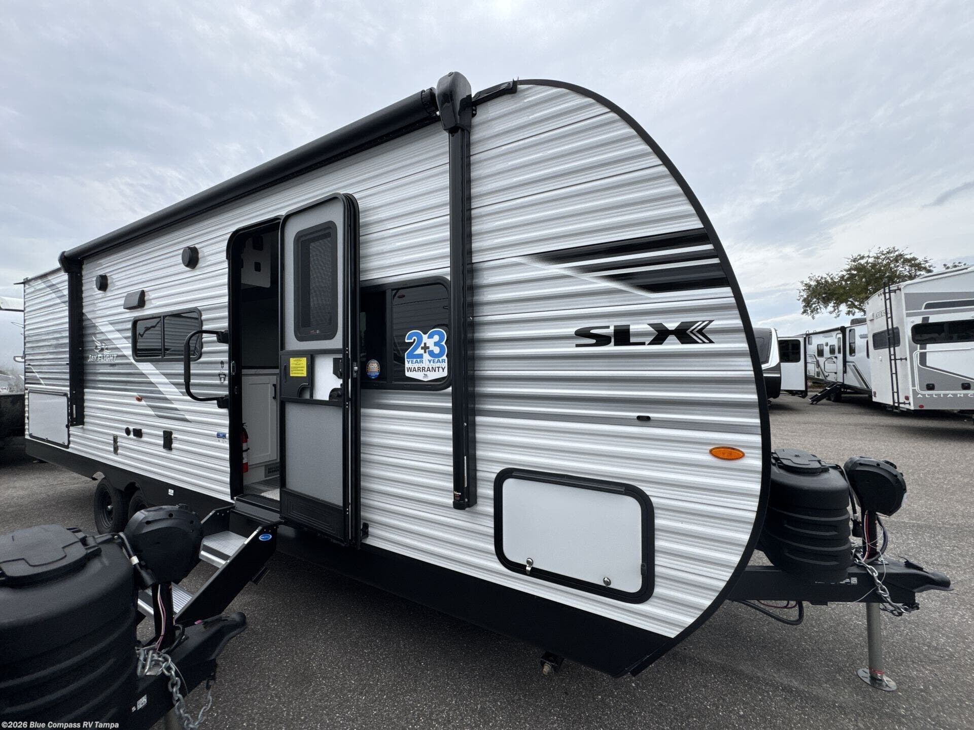 New 2026 Jayco Jay Flight SLX 261BHS available in Dover, Florida