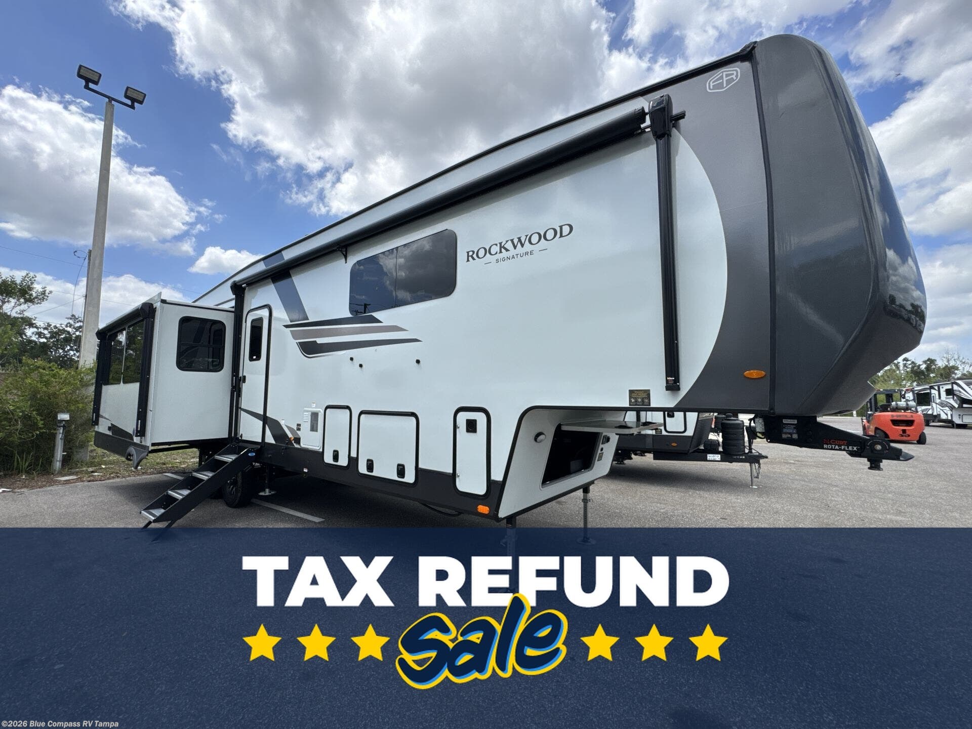 New 2026 Forest River Rockwood Signature 401SFB available in Dover, Florida