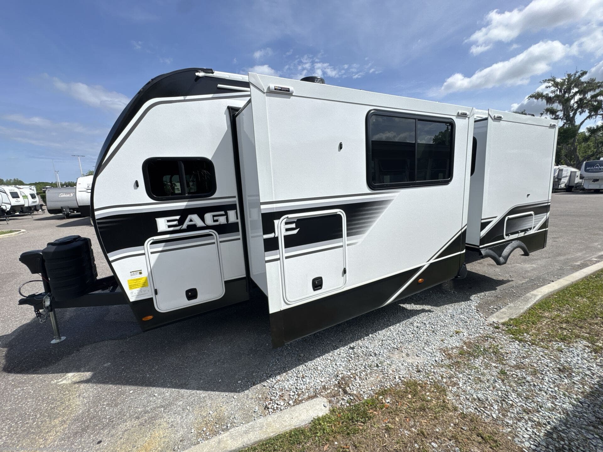 New 2026 Jayco Eagle HT 265FKDS available in Dover, Florida