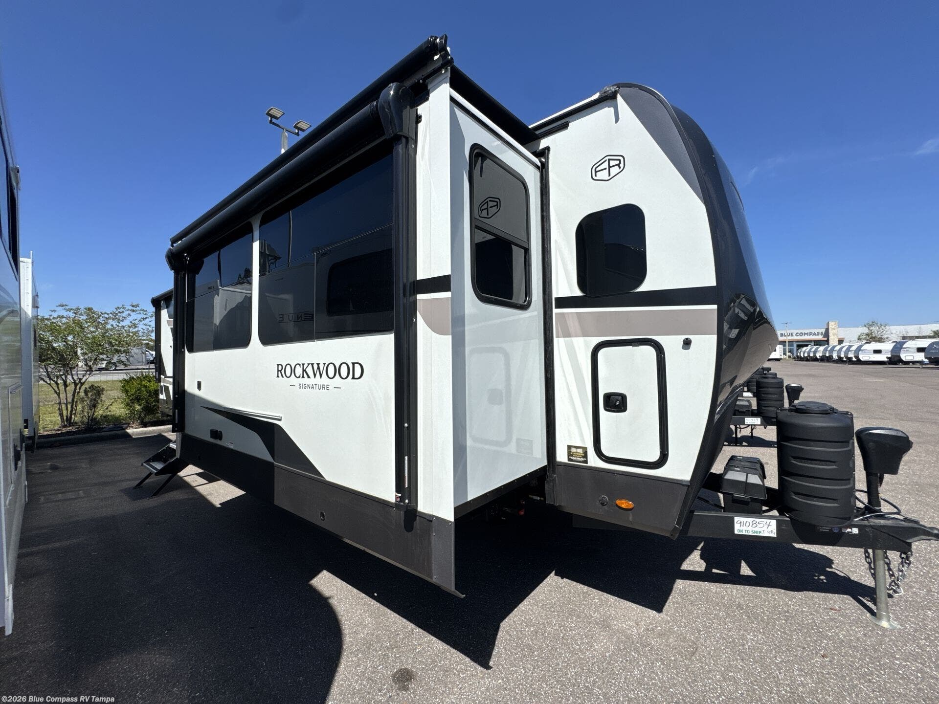 New 2026 Forest River Rockwood Signature 8339FK available in Dover, Florida