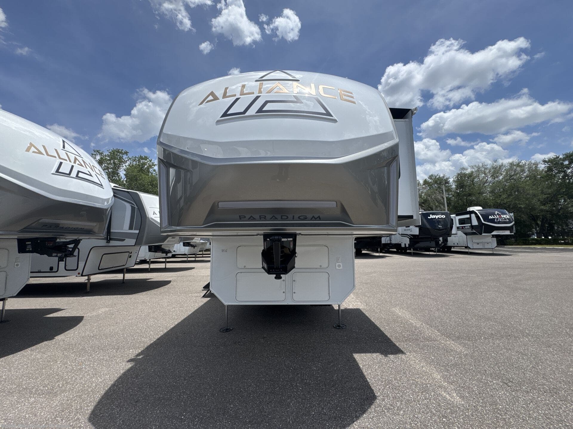 New 2026 Alliance RV Paradigm 395DS available in Dover, Florida