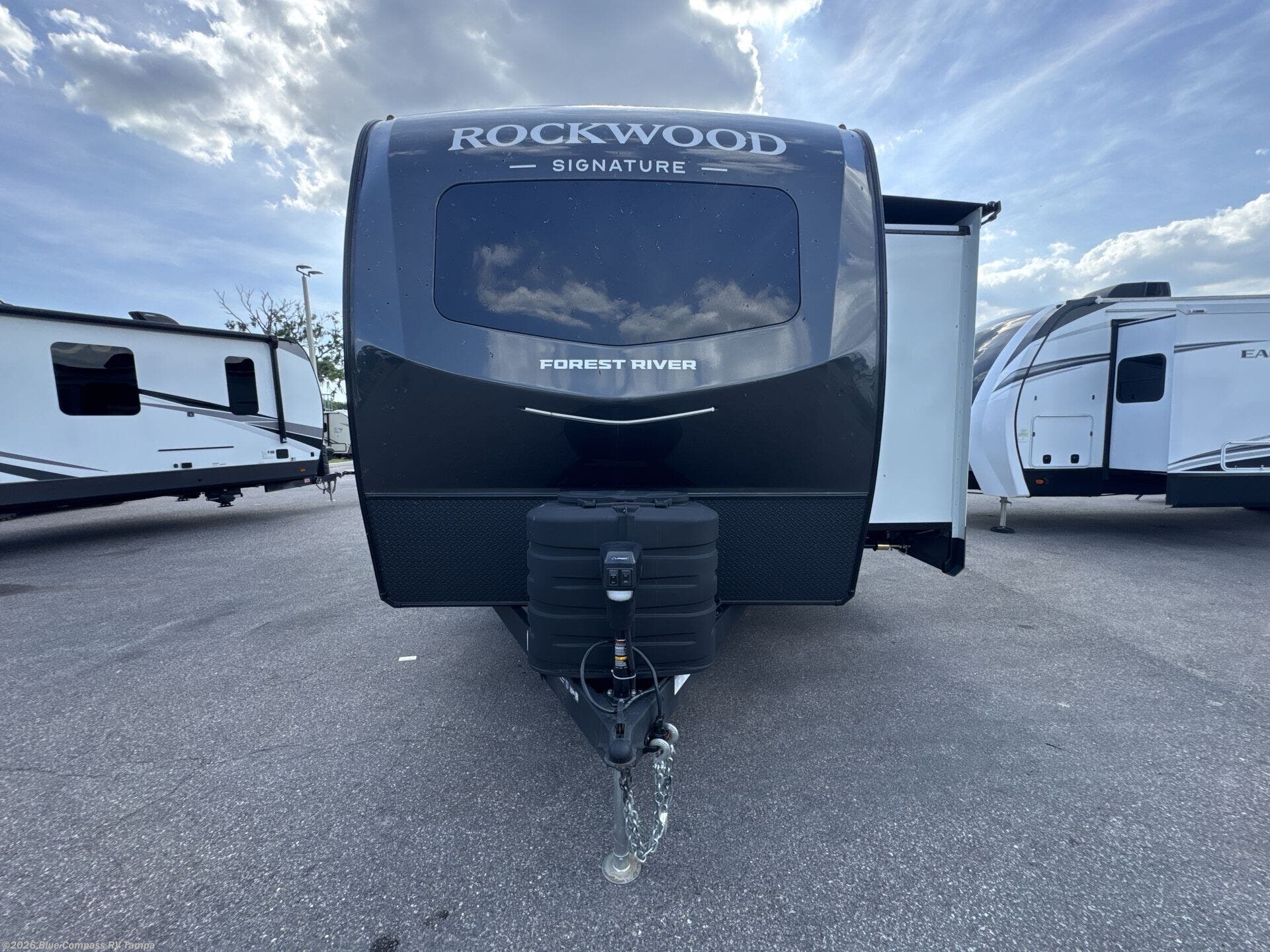 New 2026 Forest River Rockwood Signature 8263MBR available in Dover, Florida