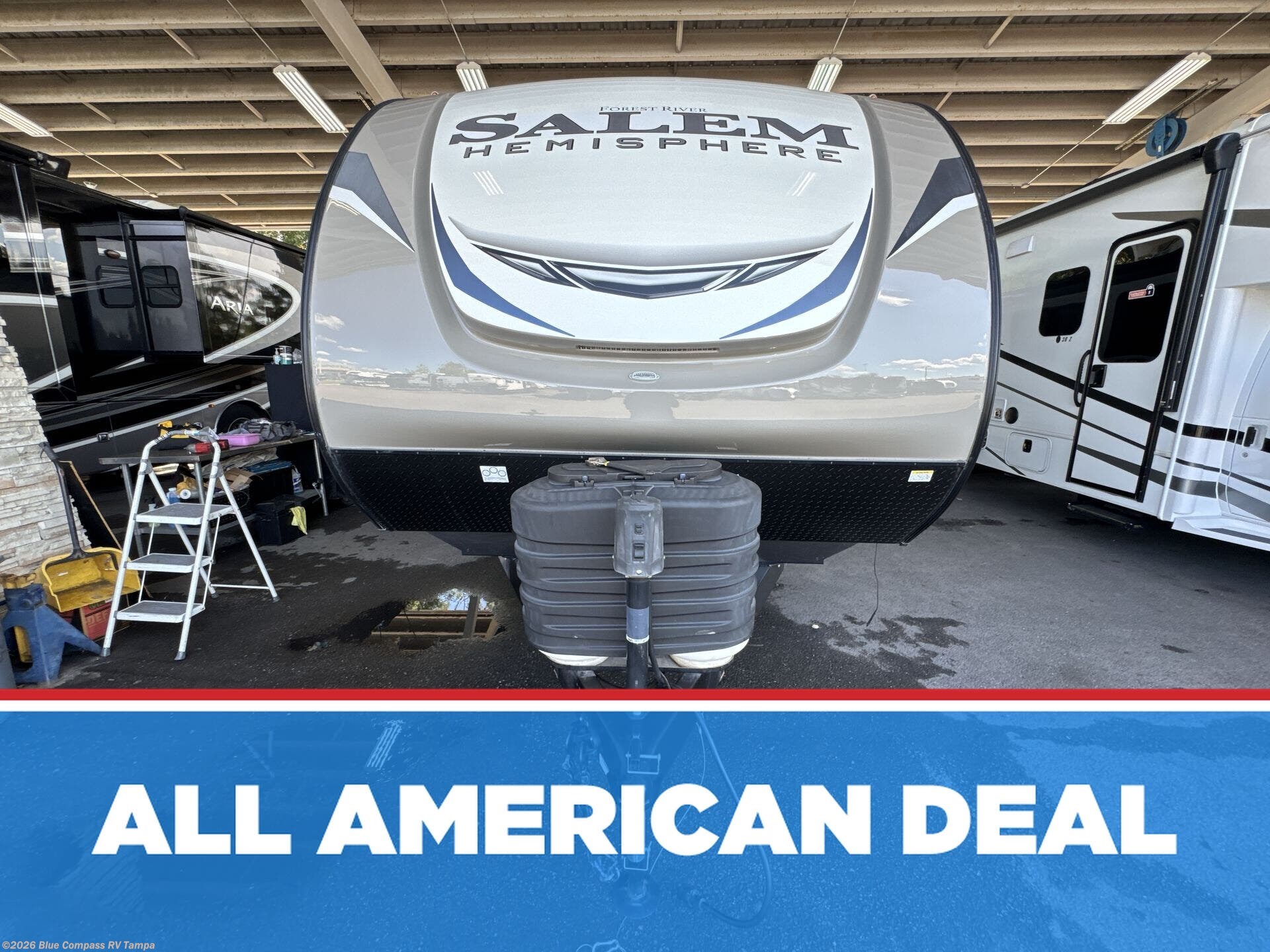 Used 2024 Forest River Salem Hemisphere Hyper-Lyte 25RBHL available in Dover, Florida